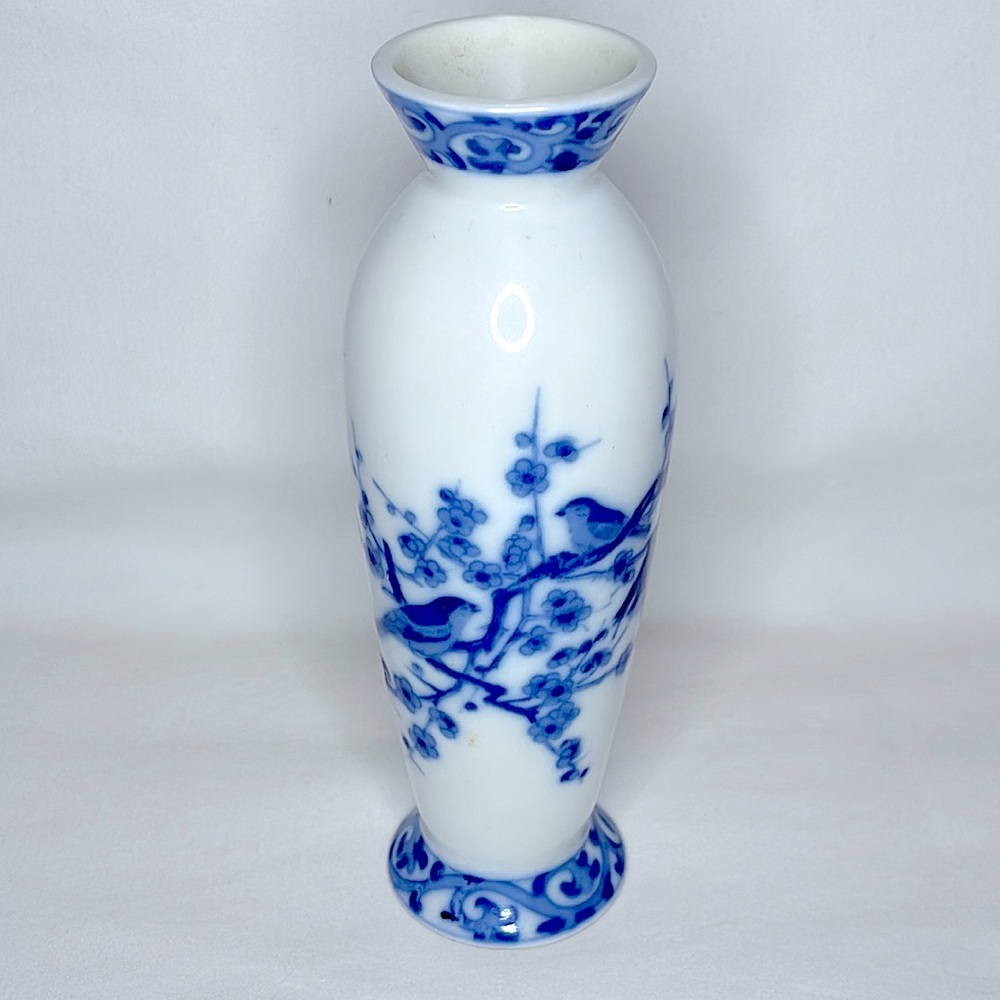Andrea By Sadek Blue And White Bud Vase Birds On Cherry Blossom Branch